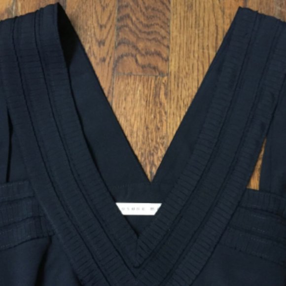 Susana Monaco Black Cut Out V-Neck Shift Dress - Picture 5 of 10